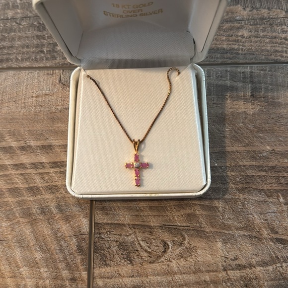 Gold and Pink Cross Necklace Never Worn Great Condition Box Included - Picture 2 of 4